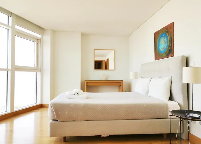 Parque Nacoes Prime Apartments