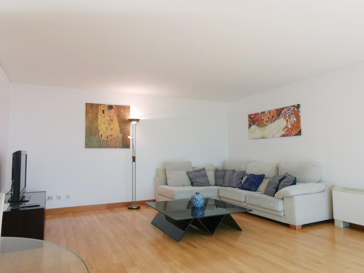 Apartment Parque Nacoes Prime Lisbon